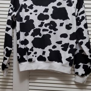 Cow Print Black & White Sweatshirt Pullover Soft Warm Fleece